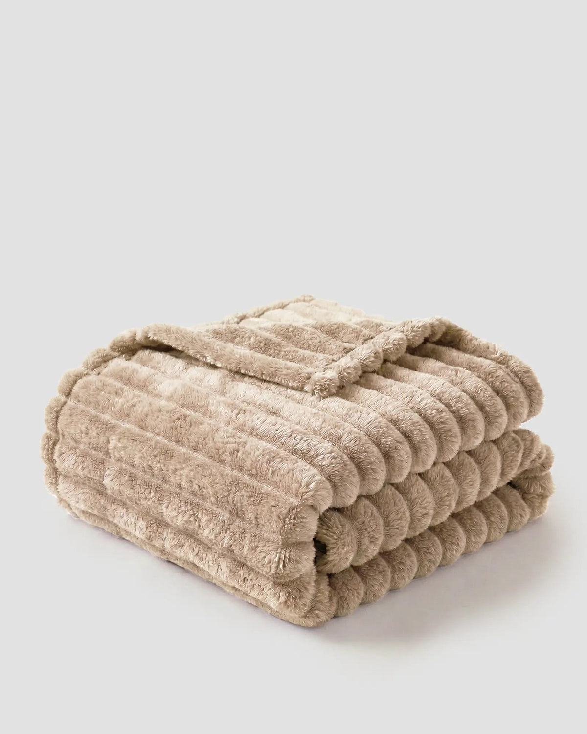 Nuvlie Fleece Blanket in Dune
